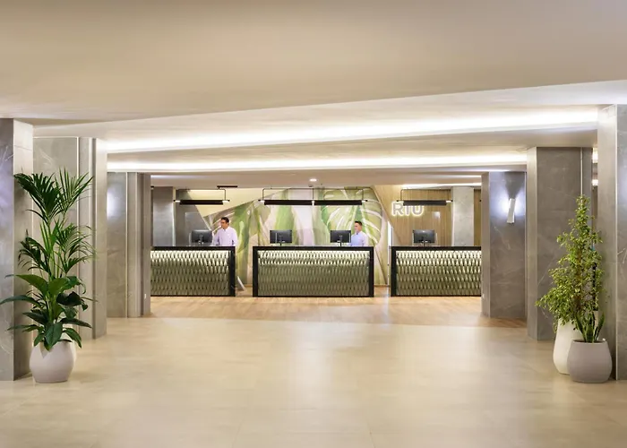 Riu Buenavista Адехе